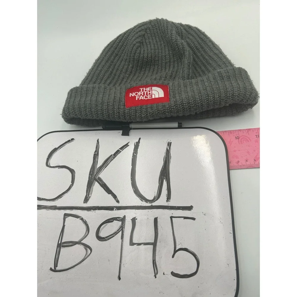The North Face Salty Dog Beanie Grey Knit Red Box Logo Cuffed Winter Hat OS